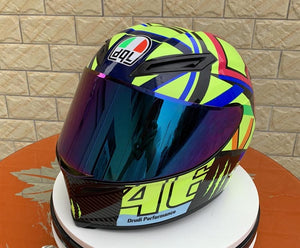 Motorcycle helmet