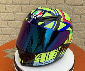 Motorcycle helmet